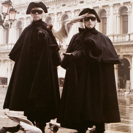 Drab Majesty (группа)