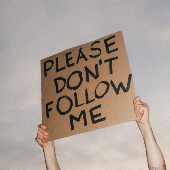HUT - Please Don't Follow Me (Мини-альбом) 2020